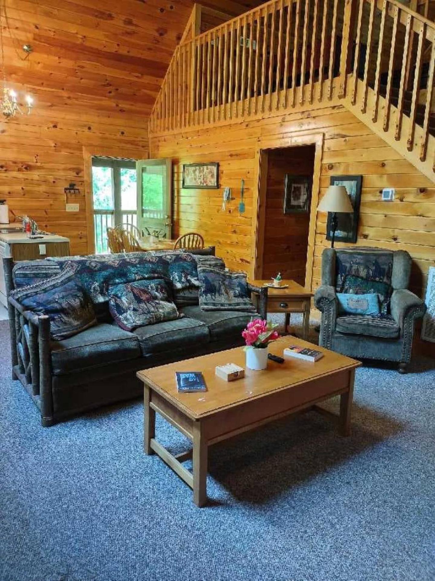 Beautiful 2 Bed Cabin With Hot Tub And Resort Pool Sevierville Esterno foto